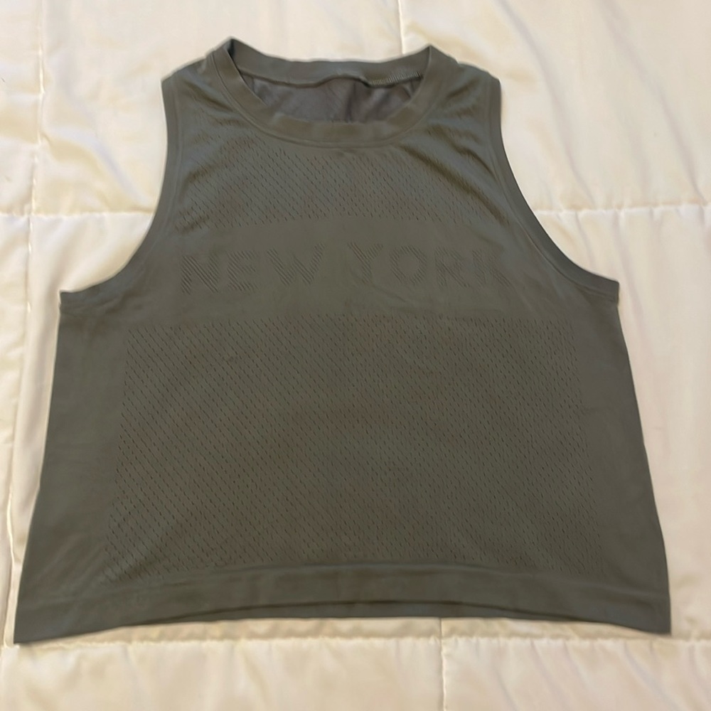 Lululemon NEW YORK Crop Top